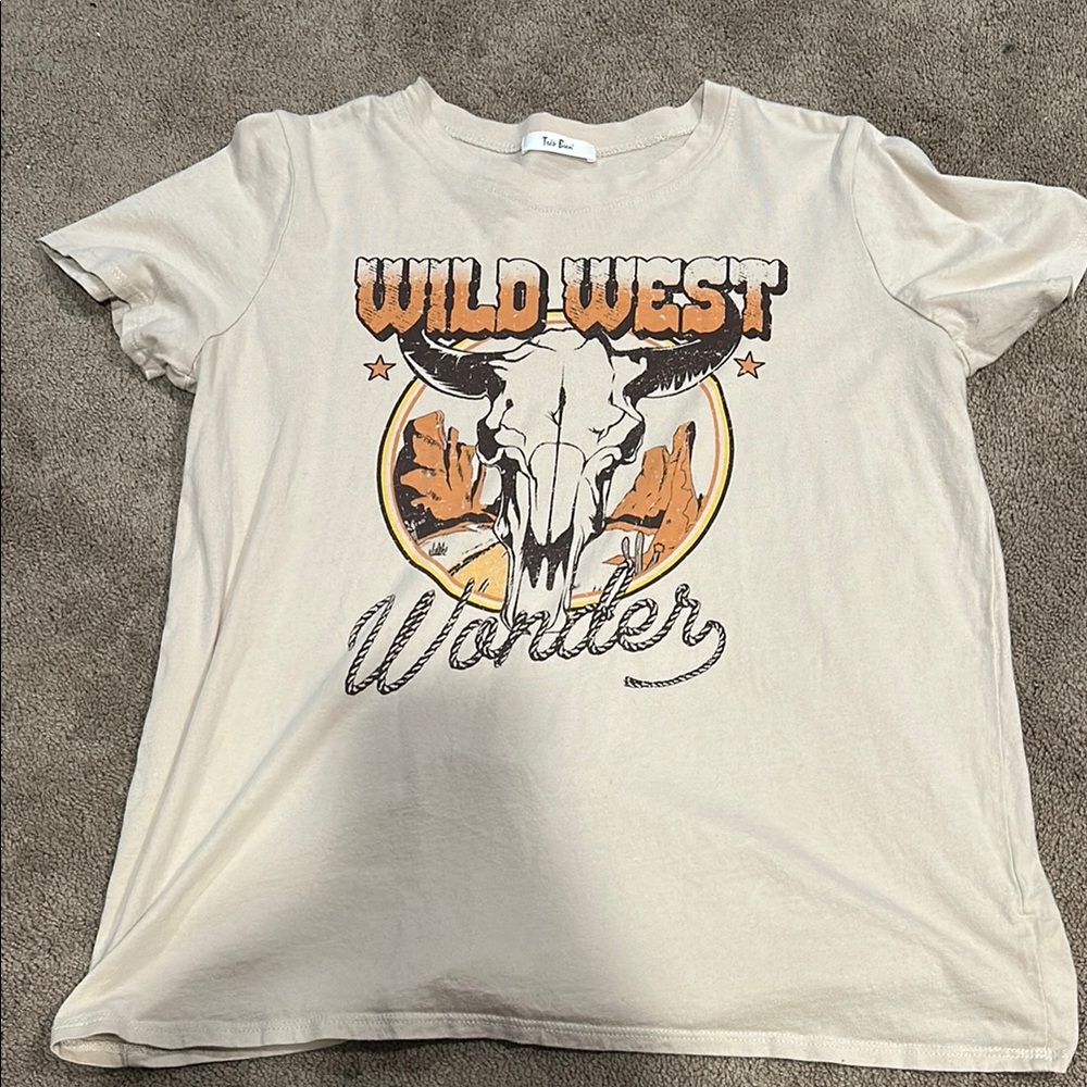 Tres Bien Cream and Orange Short Sleeve Tee